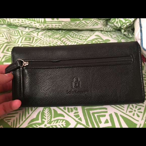 Safe Keeper Bags Safe Keeper Brand Long Black Trifold Wallet Poshmark
